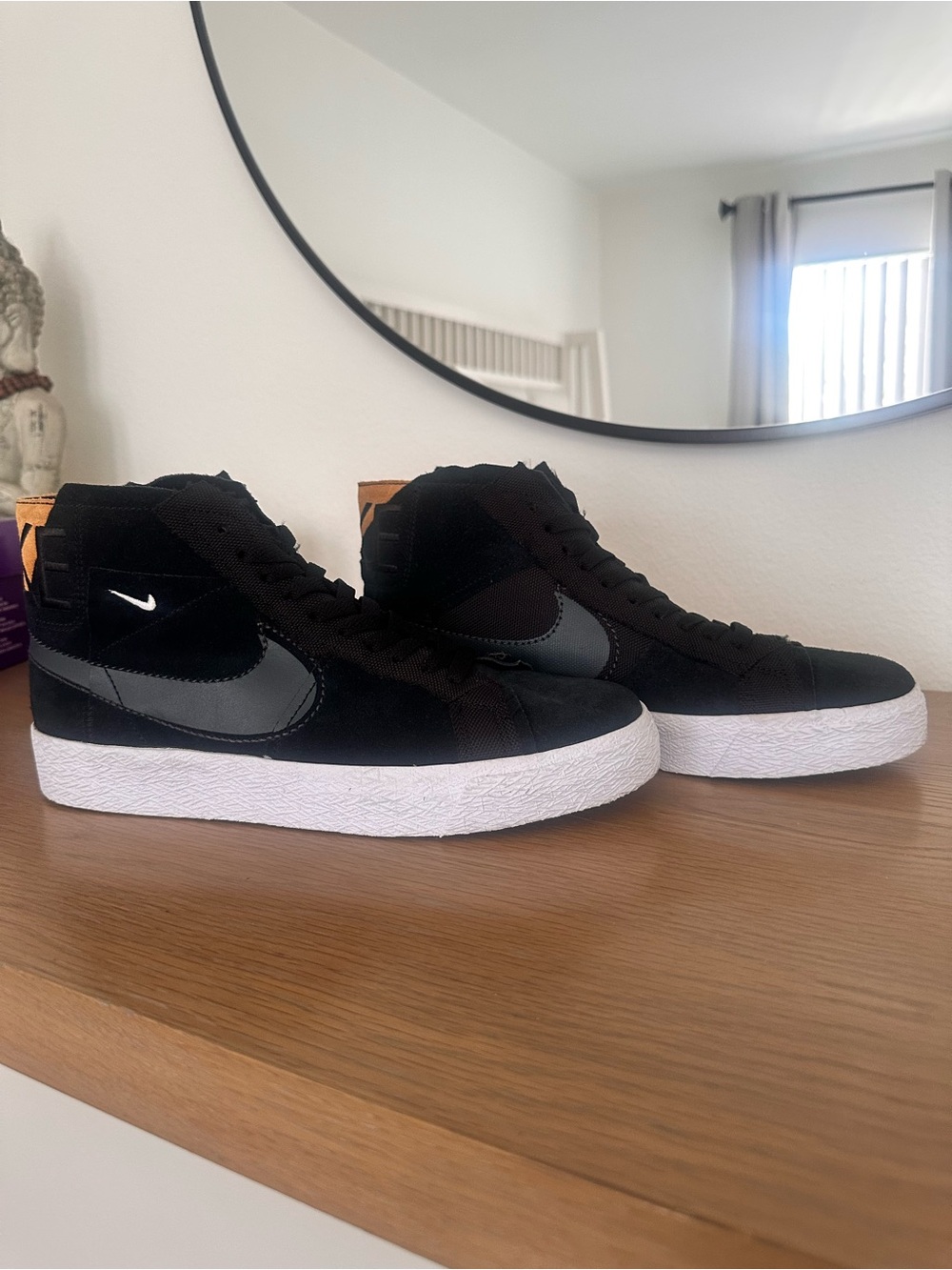 Nike Men’s Black High-Top Sneakers with White Sole